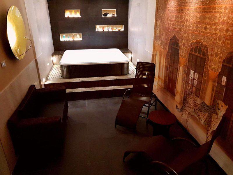 942448859529E18260E61597E94CA425