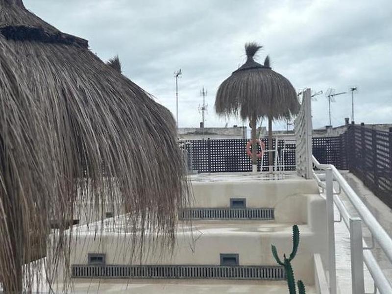 53C2345AE8DD2F843BD8BC51F4A12A16