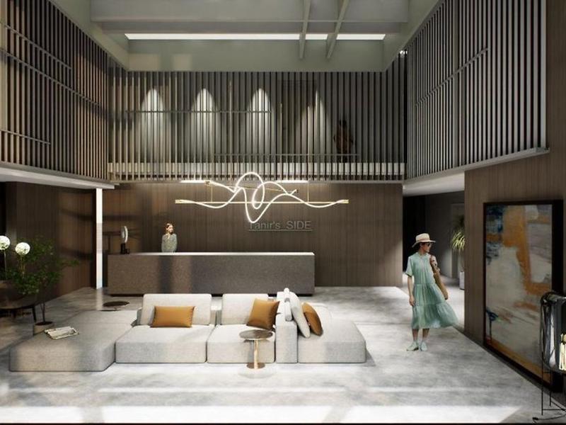Prive Suite Side