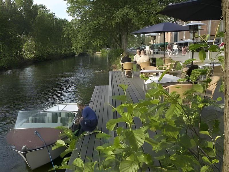 2F3621D6A62976A047BE958208E65860