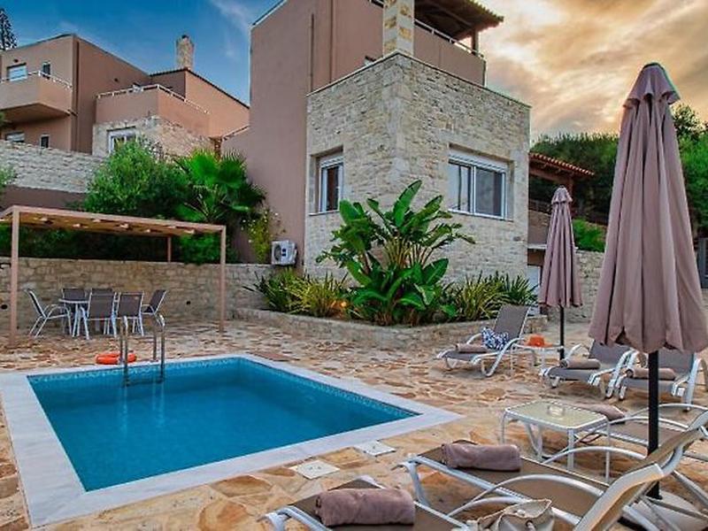 D60A8A9B4E9803C909DF6D506BE4C3E1