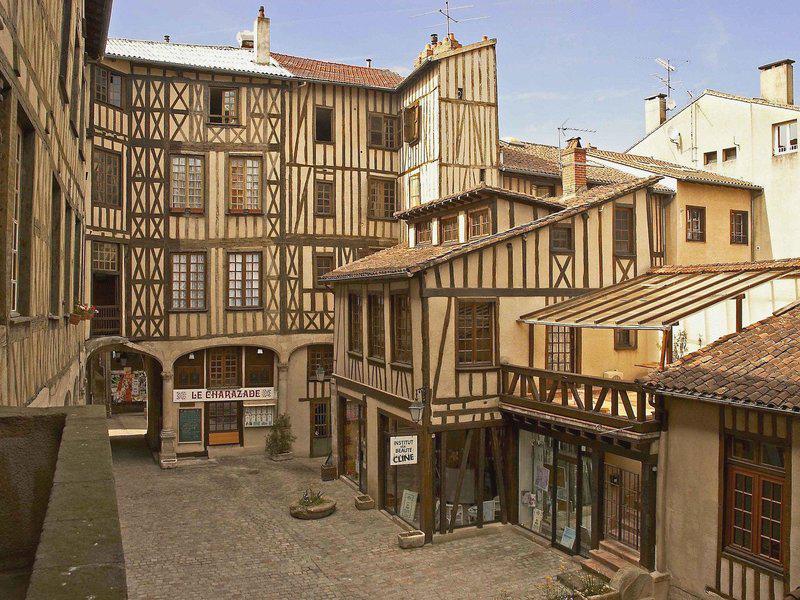 C82B691D5BCBAC098F2C4B2773311B57