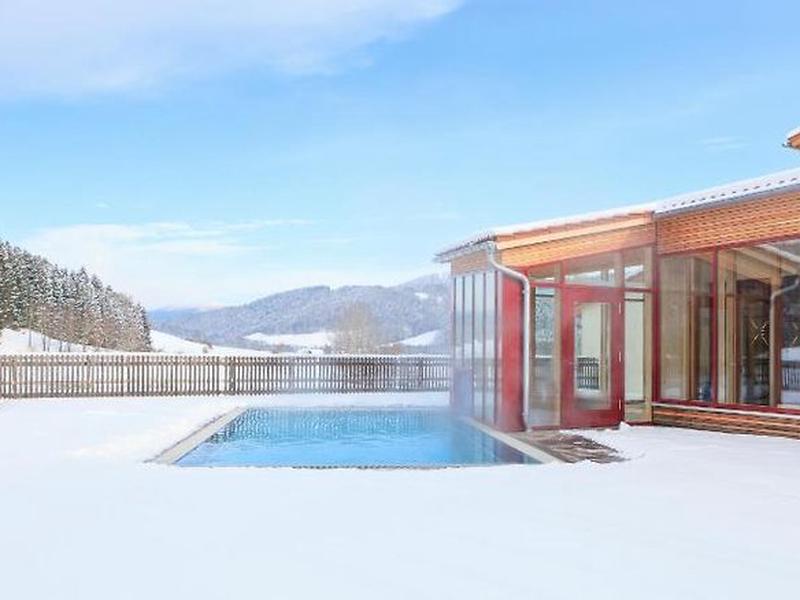 7D93026726E2DCC3F75C44F1BC4508F7