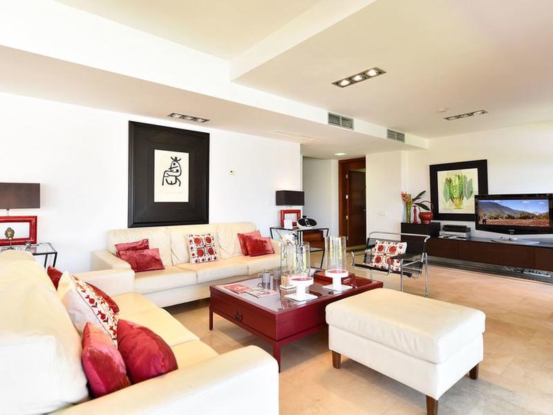 536A1DB7DEA3C6298DD2CE2F99E44C77