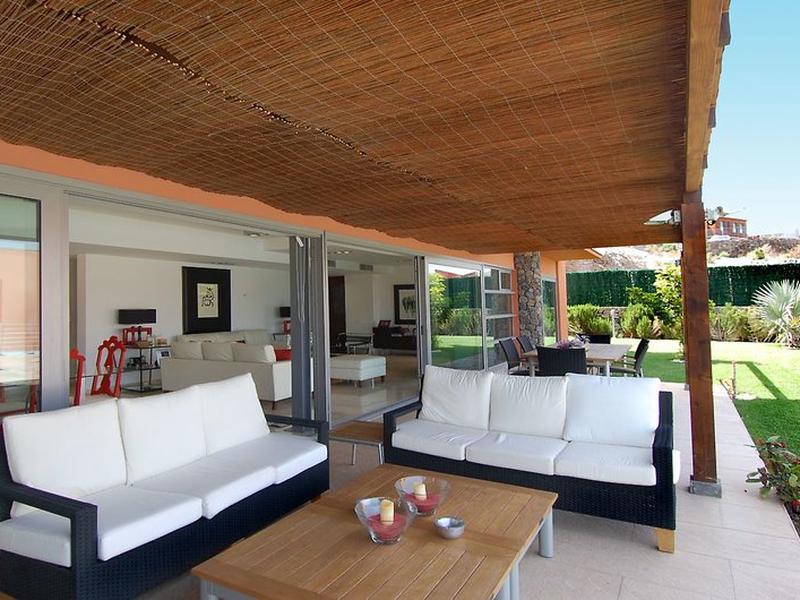 0C2A3FCC68520158B02625E71BABED34