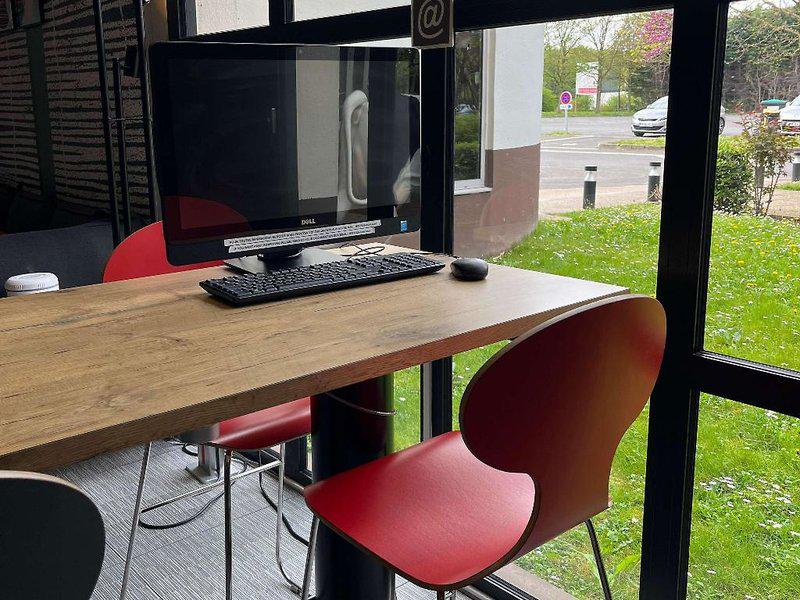 EC2423F74E3E7D2C0F58FFAC431BDF9E