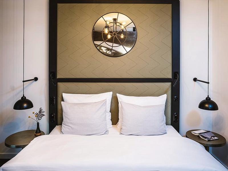 14E1422B77F8FB413B4539DE1F5DBA37