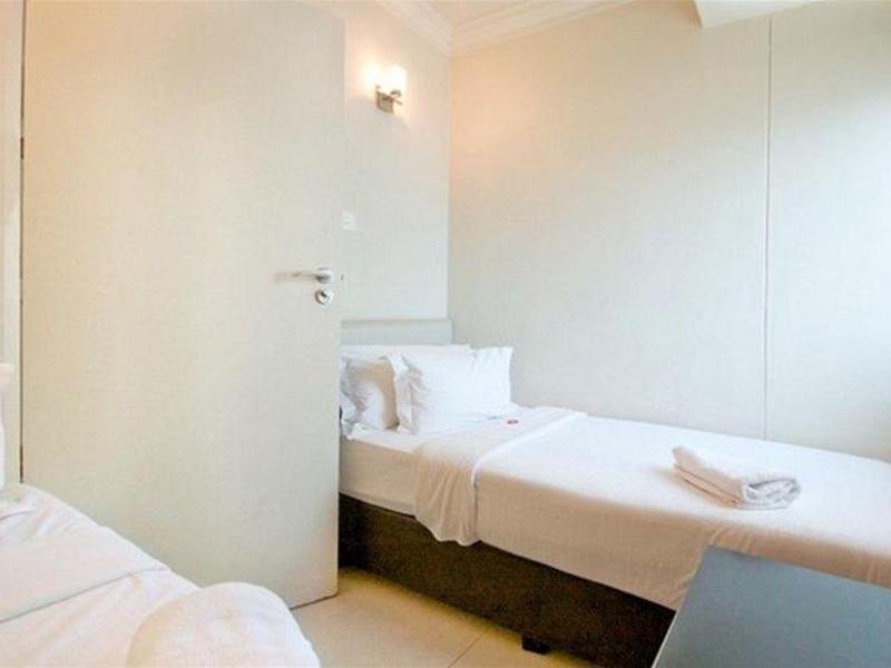 Blue Waters Hotel