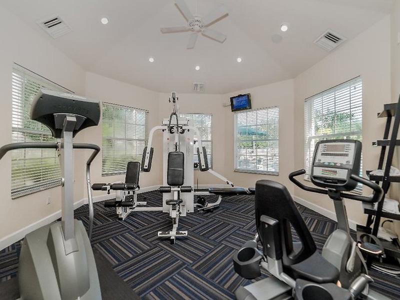 BB8990E0FDBDF3707256262D0DA69D3A