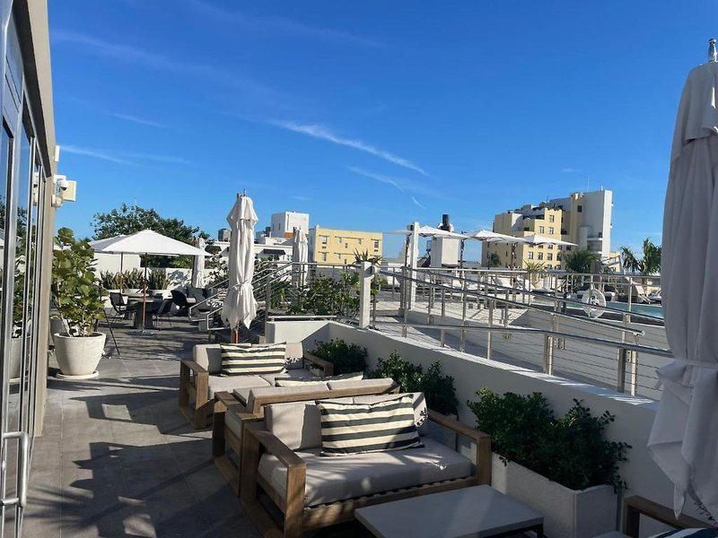 9D876D3F57BAAEE391C8264233A2A78F