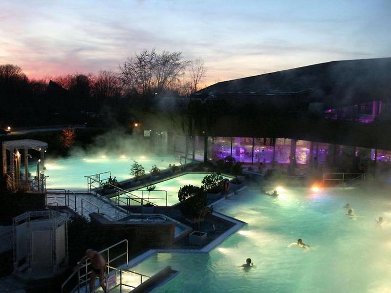 36FDE0DF4C20E6F2E7A21CFD9E9E601E