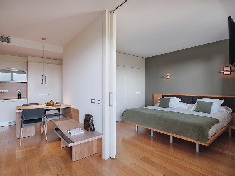 C27285733FB2D1EADF7DA0DDB9C02732