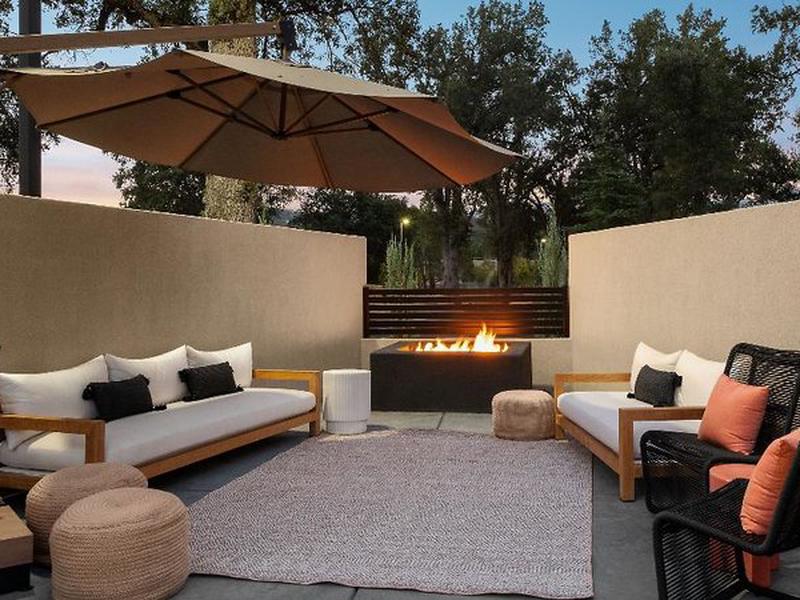 E82CA9C68B38E04FB94D555082D83569