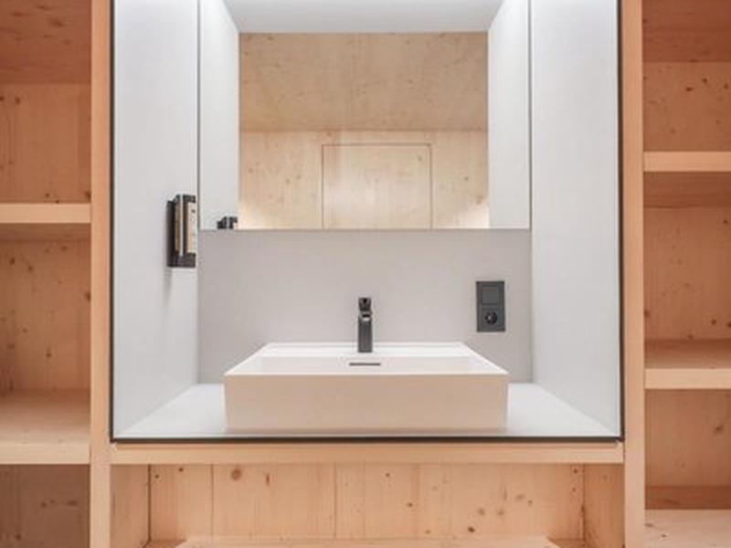 2EFA05AA9663522750B29EC573D9141C