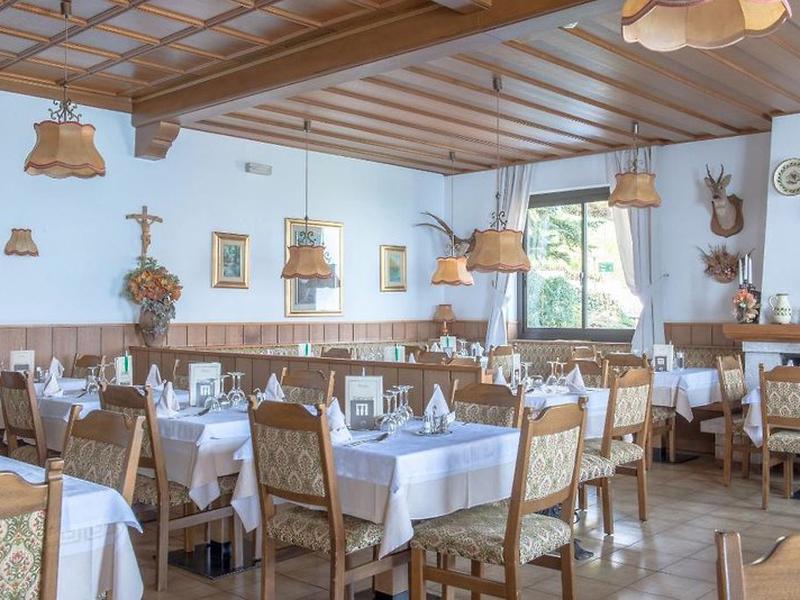 B4FD88A5A5A91DF2FEC7BD540E39532A