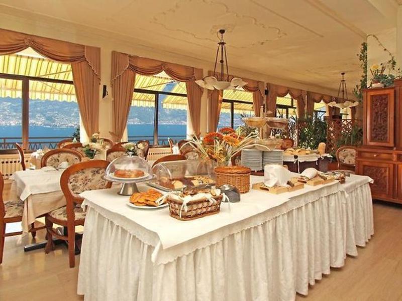 7E7D3FEF1342F308F94E6E413E76C301