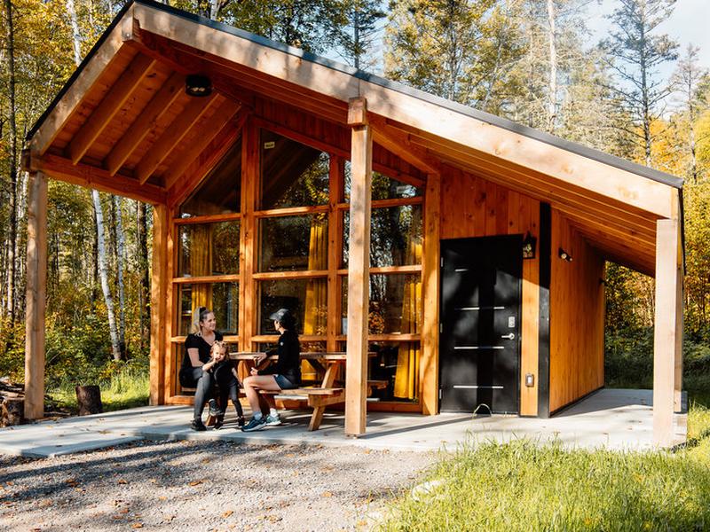 0F855DD4449725B8B83A7E28EA86408C