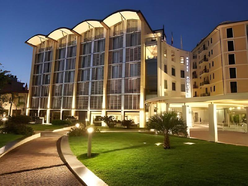 92252389E427C309429990AB6F1B79EC