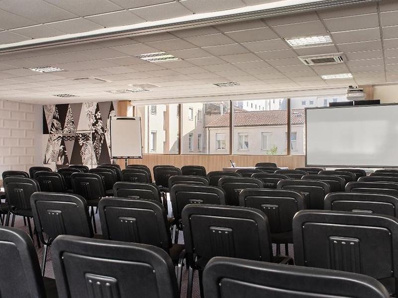 77DC7C249C54EEB83CF98DFB4EC33CAF