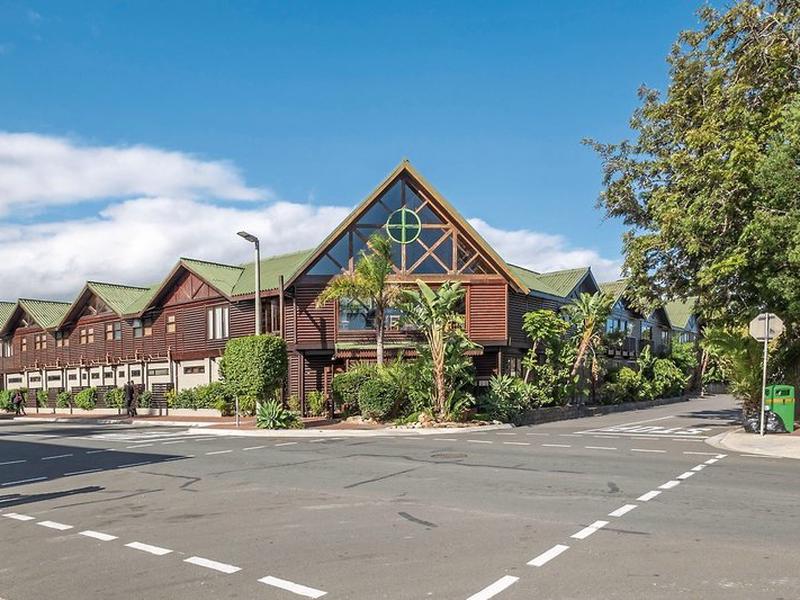 3846DDB49C0E4212D47698D387F241BC