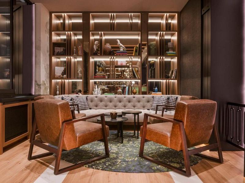 99767D63400F8213E605FAD7B3D8E2D1