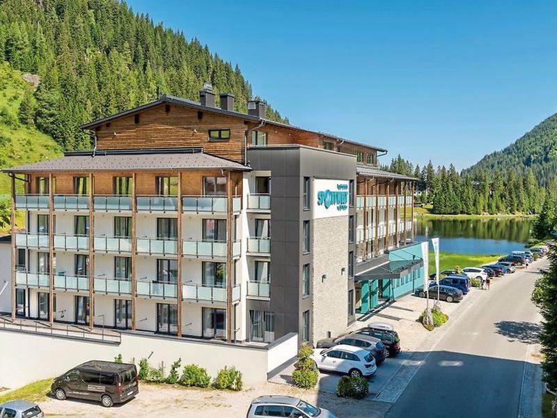 752BA24818E7A44C1790E2B770FB7F4E