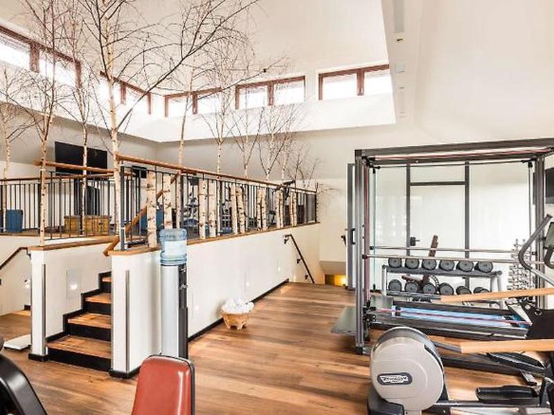 25AF50C570E1892AB8D049AB4115FBF8