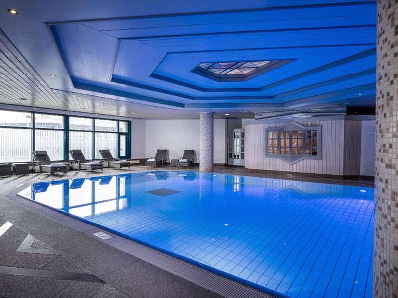 94E4F7B42B3EFC978BF76924F55FF19F