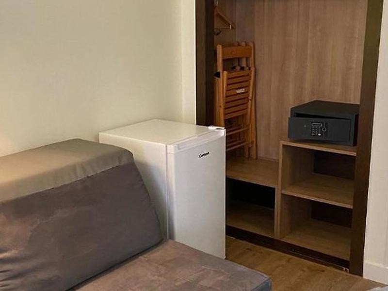 6F458E6DFF5A51A629AC54B35F984BDD