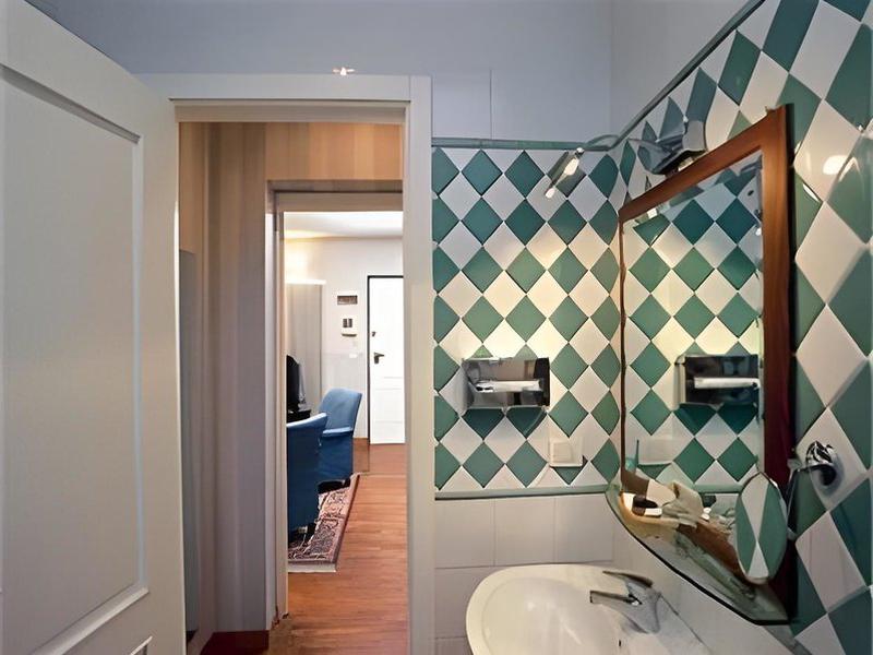 C684CE65B53F348E8F0751DD35863865