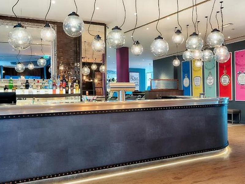 64BBADDA8C48030F2BD62D4498988EE0