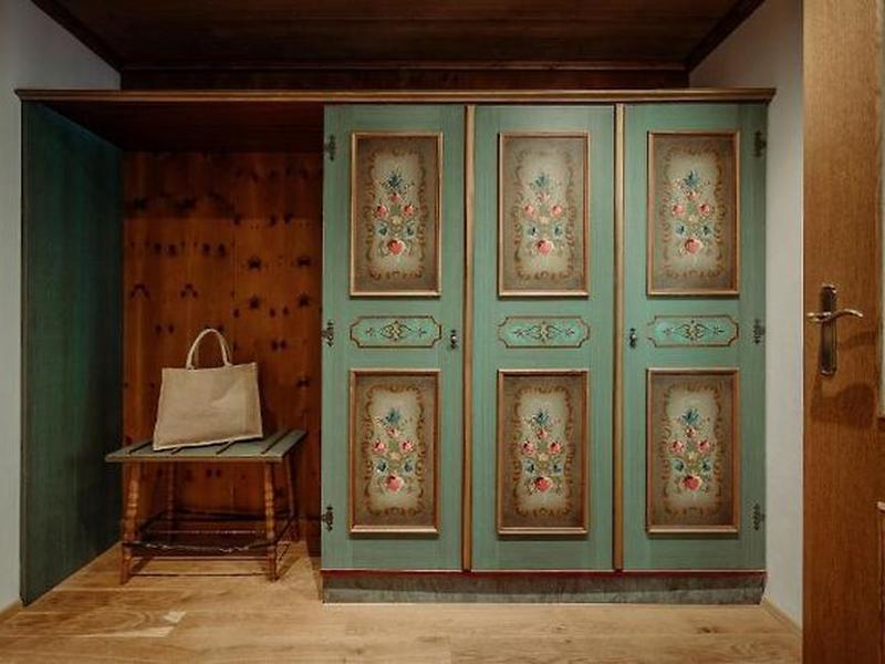 7CC06B4D291AFC010825F26C1D288784