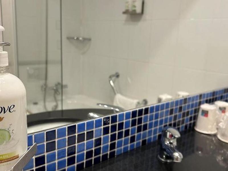 15882A072EE6B20BB3EA7EFFC751D113