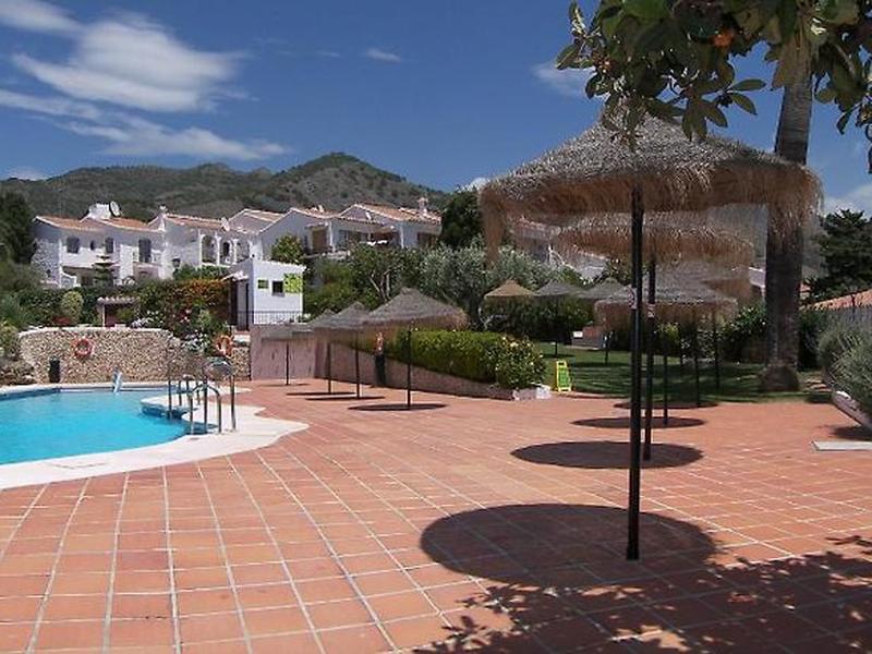 47651C78B94C945D3D541FE4F0BC9B7E