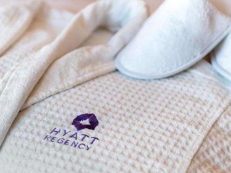 AC874B52F25C8309321C8C6687FBFAE7