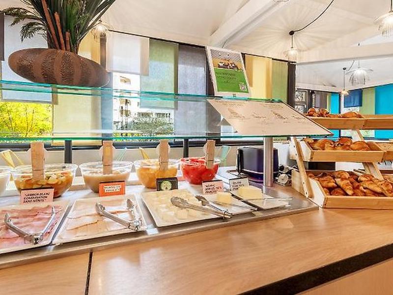 DD3EDCD802F6414FDF615A43D7BDF5DE