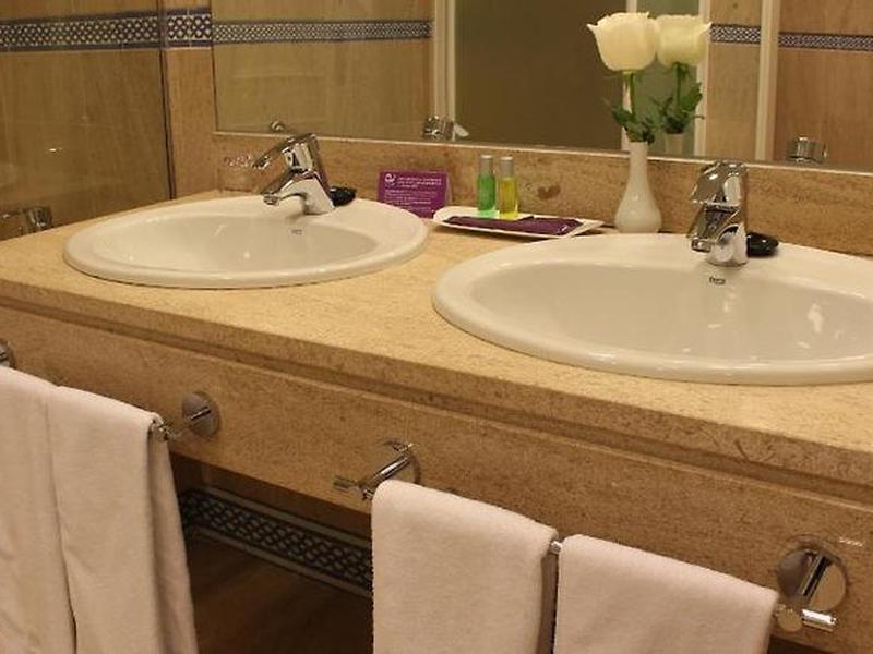 6A97D7107CADEF93738E9E4260E67CEC