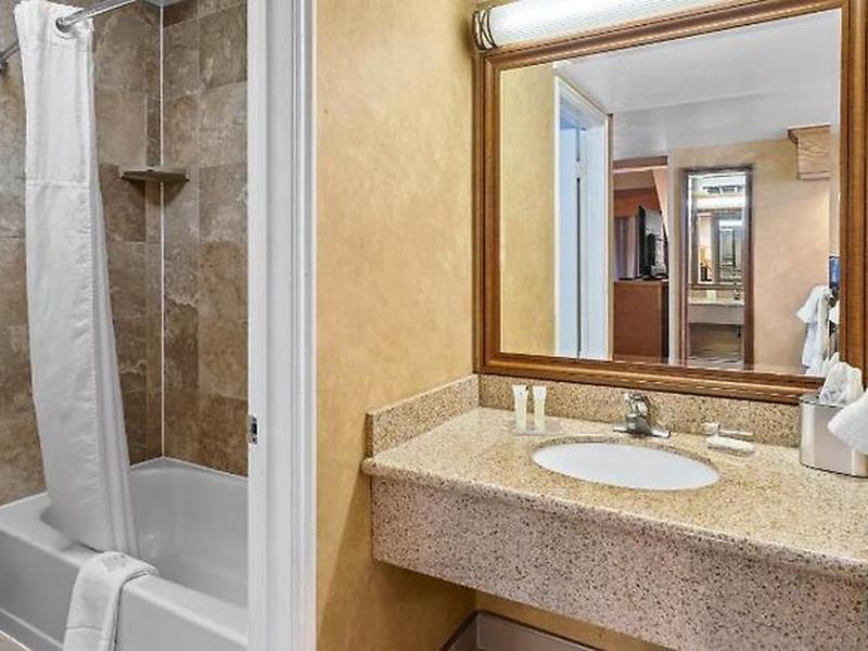 3047ADD1460FCFA5293178718D72123F