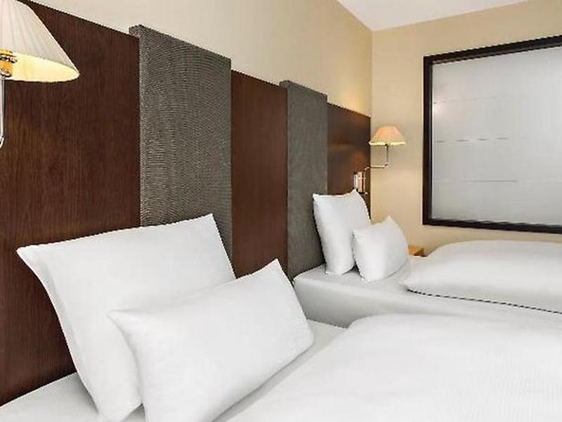 F65C75CCF1B884C013F7C4E598046407