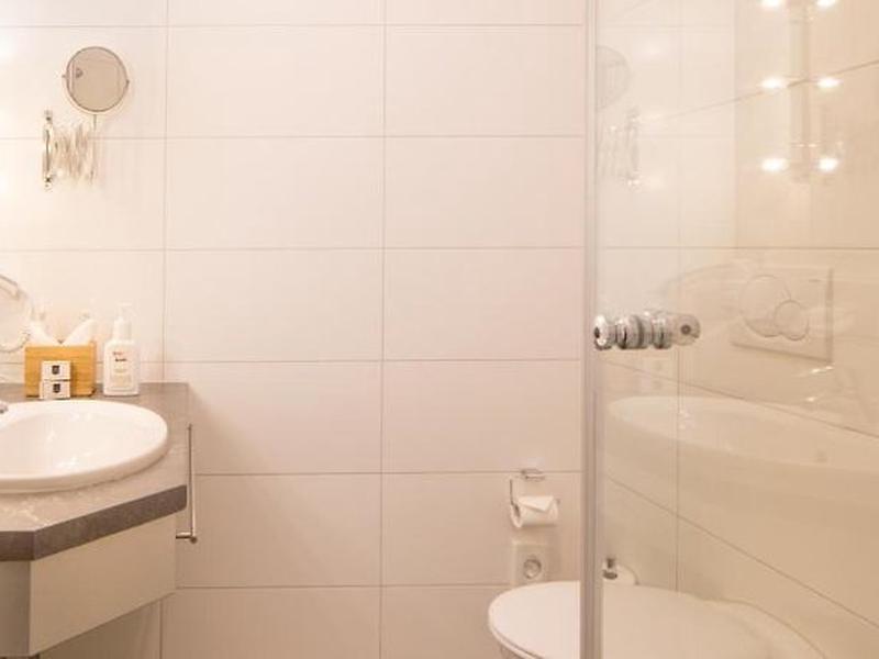 5B0DC661E368E58B5194290FA770B626