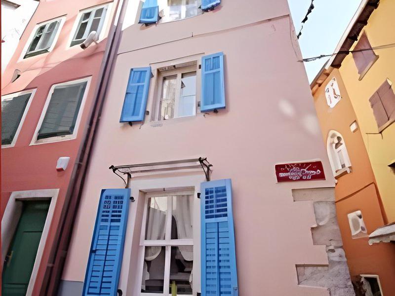 123DFA1727E8FA6CC8601BD9FF5183B9