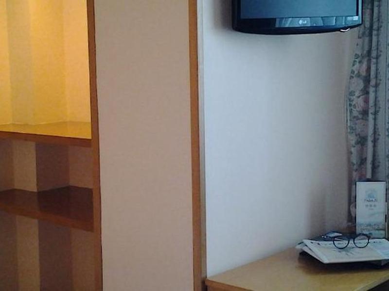 183D79DDED8968166F71B3D598AC09C3