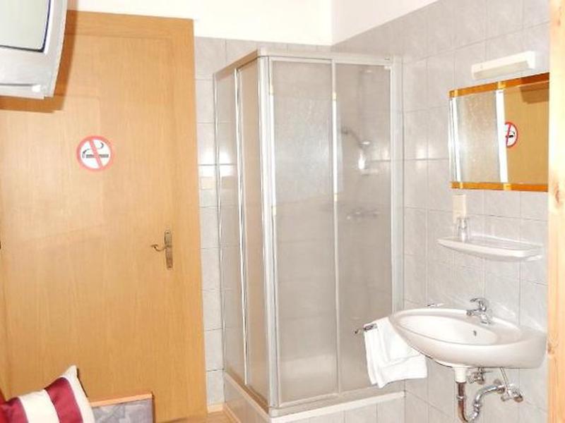 5FD5FF347CC619E98EE61BB8F3A3895E