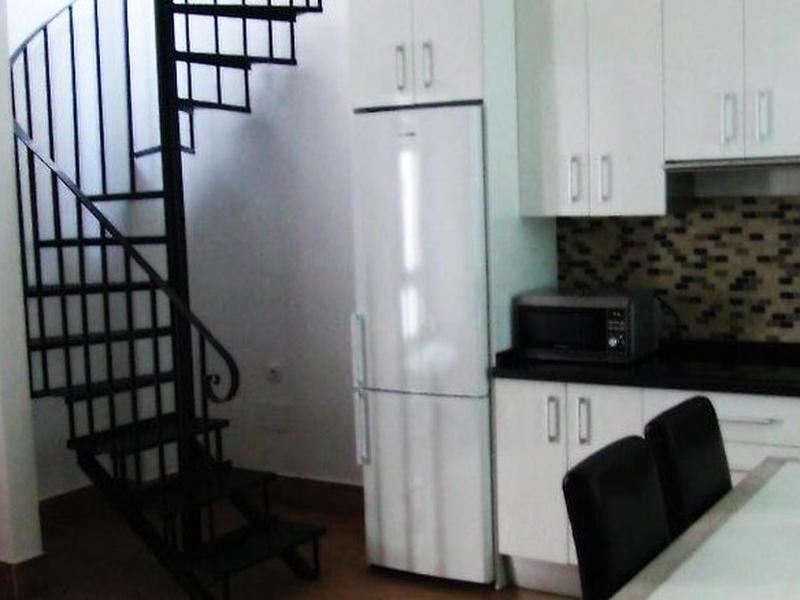 417FB82FE363CCA4671F1620A292580E