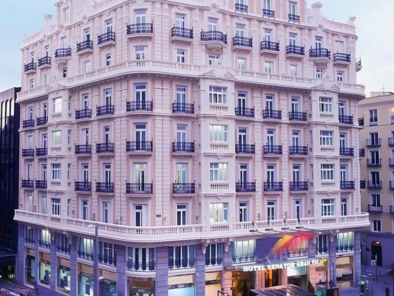 E27FA573E9576641845447C7D24BD1F3