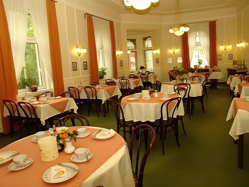 A420772B5577FAB41DD91ED609B7BB6C