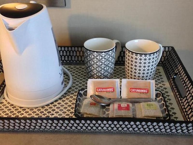 9493DE278737FE25AA36F284308288D3