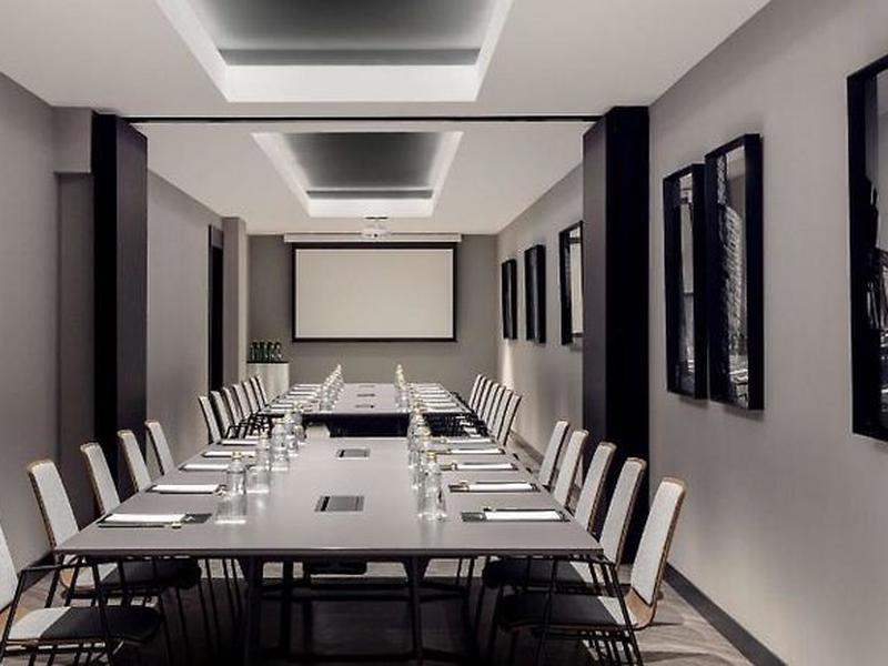 92760DE5CDD05402BEED1F0173E47627