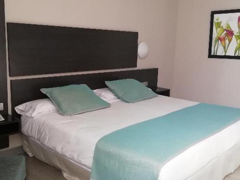 B60FCE31C69E9D85A5C27DFC4294991D