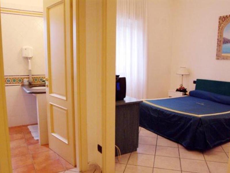 5AC852DBF1764D771E26EE29EF6D2C74